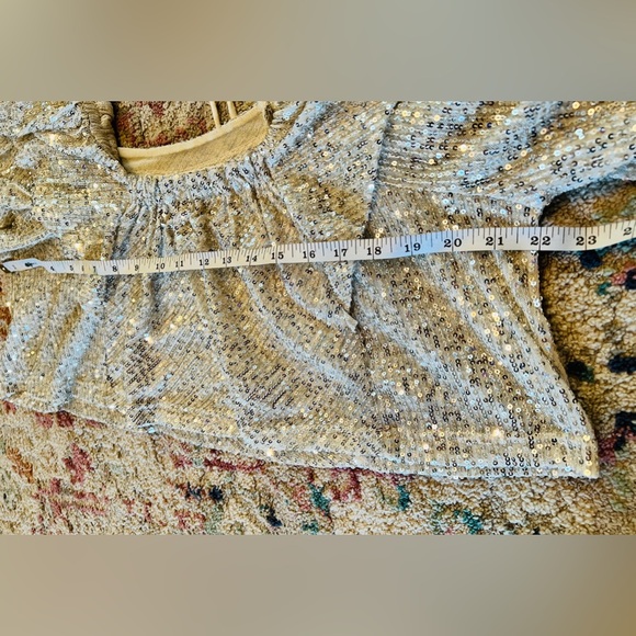 Free People Silver Tiered Ruffle Balloon Sleeve Sequin Flowy Top Size XS NWT - Picture 13 of 13